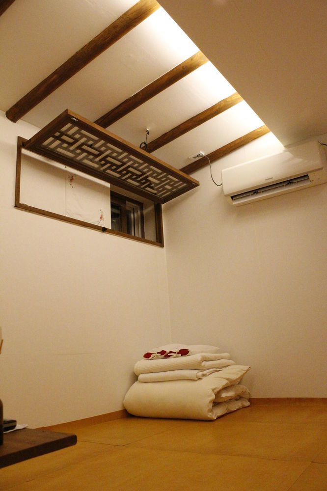 Sungsim Hanok Guesthouse Jeonju Exterior photo